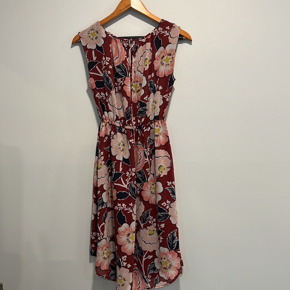 LOFT Floral Sleeveless Summer Dress - Picture 3 of 7